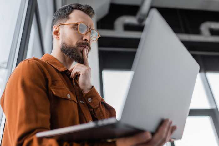 brown-jacket-laptop